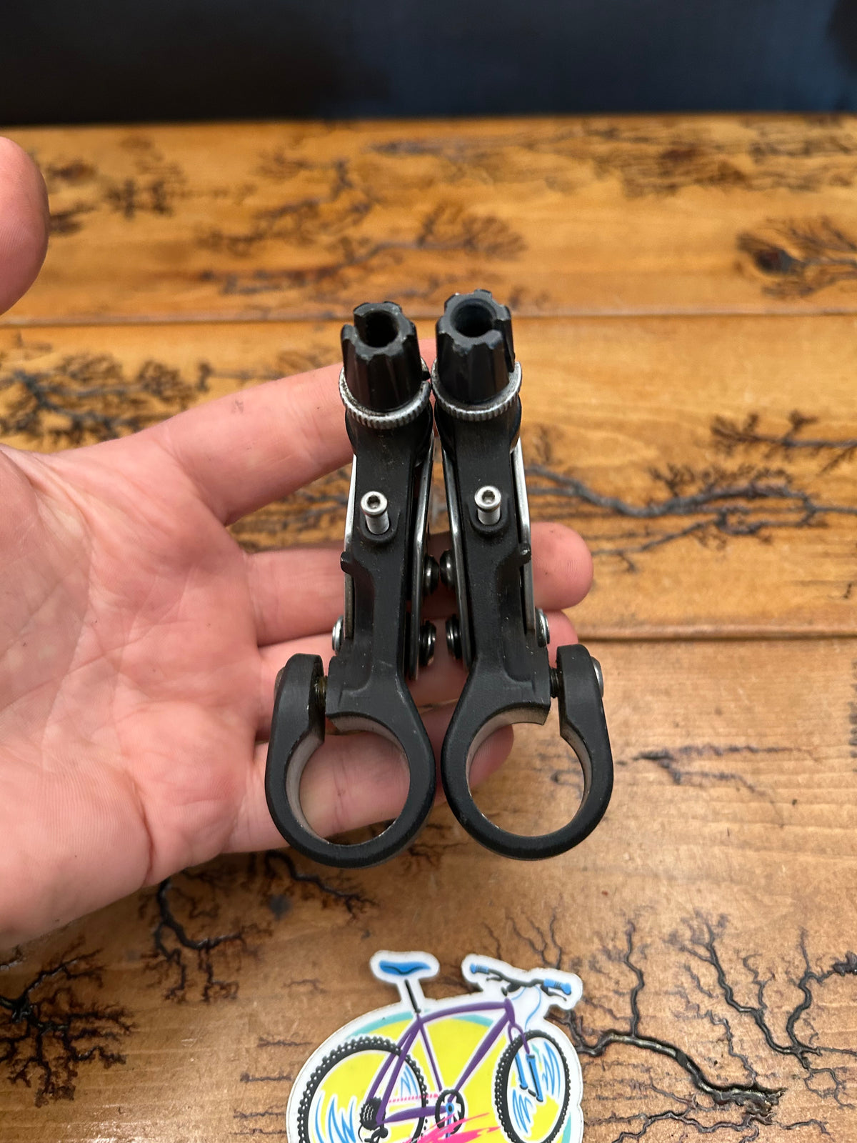 Shimano BL-M600 Servo Wave Brake Levers