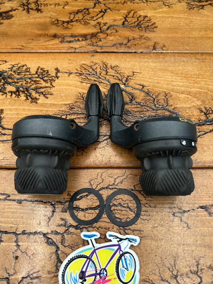 SRAM 7.0 3x9 Grip Shifters