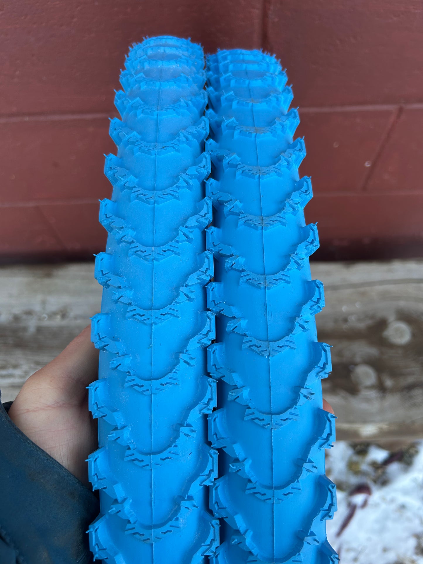 Nokian Boazobeana R 26x2.1 Blue and Black Tires NOS