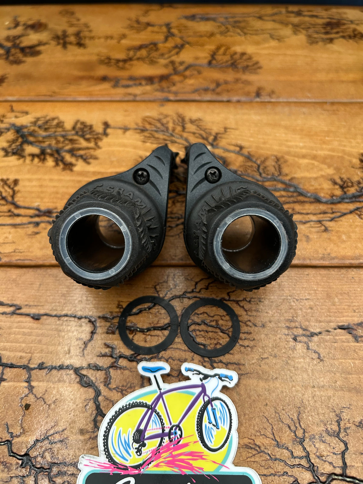 SRAM 7.0 3x9 Grip Shifters