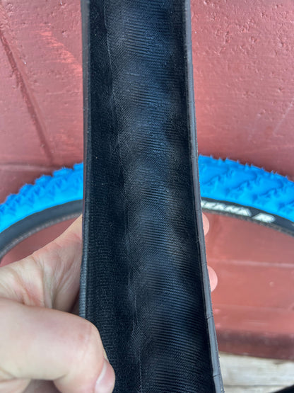 Nokian Boazobeana R 26x2.1 Blue and Black Tires NOS