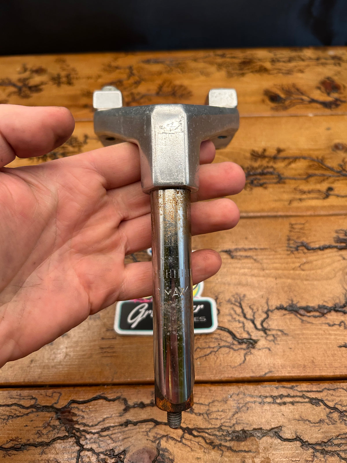 Kalloy Sling Shot 1 Inch Quill Stem