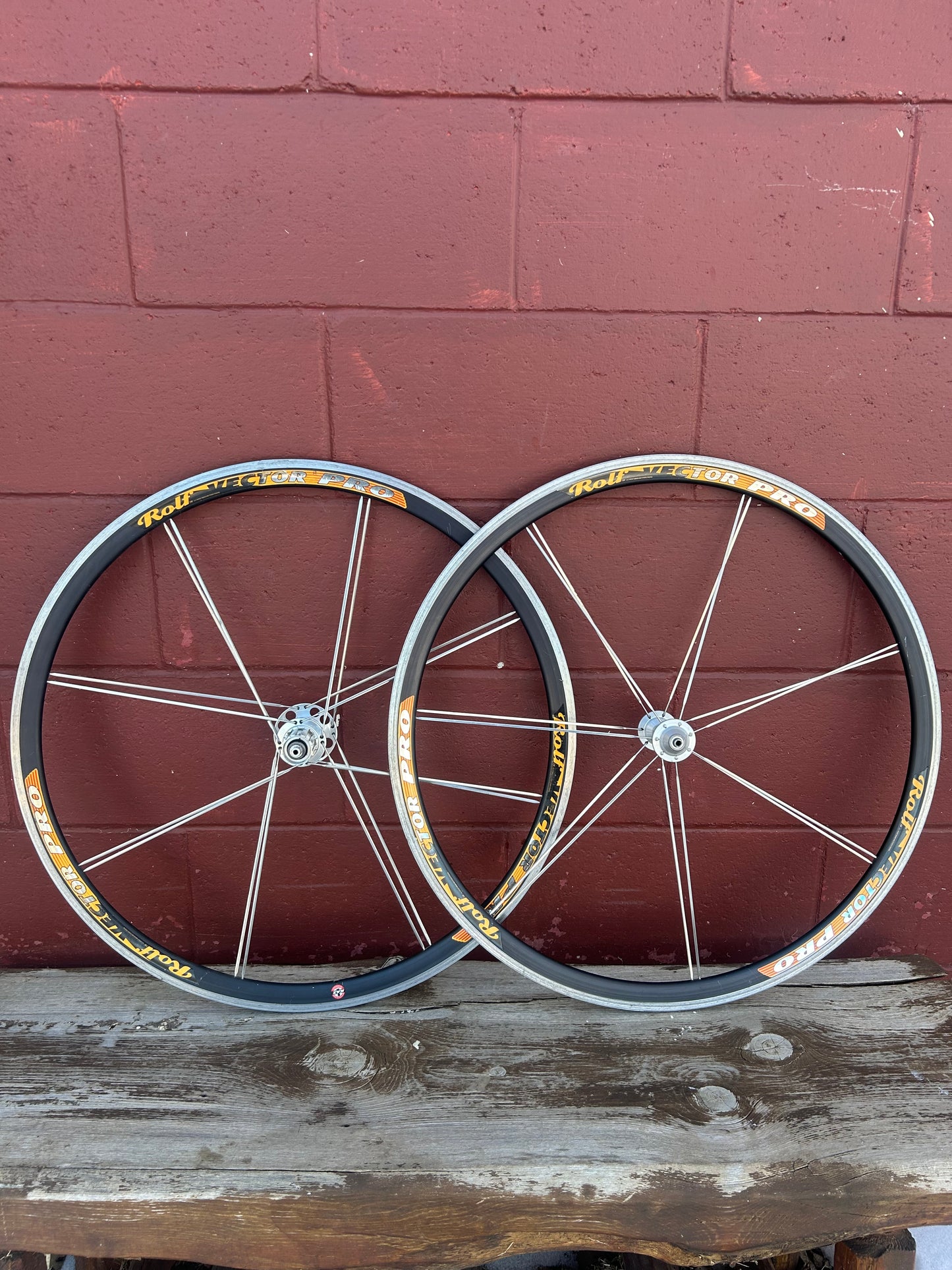 Rolf Vector Pro 700c Wheelset