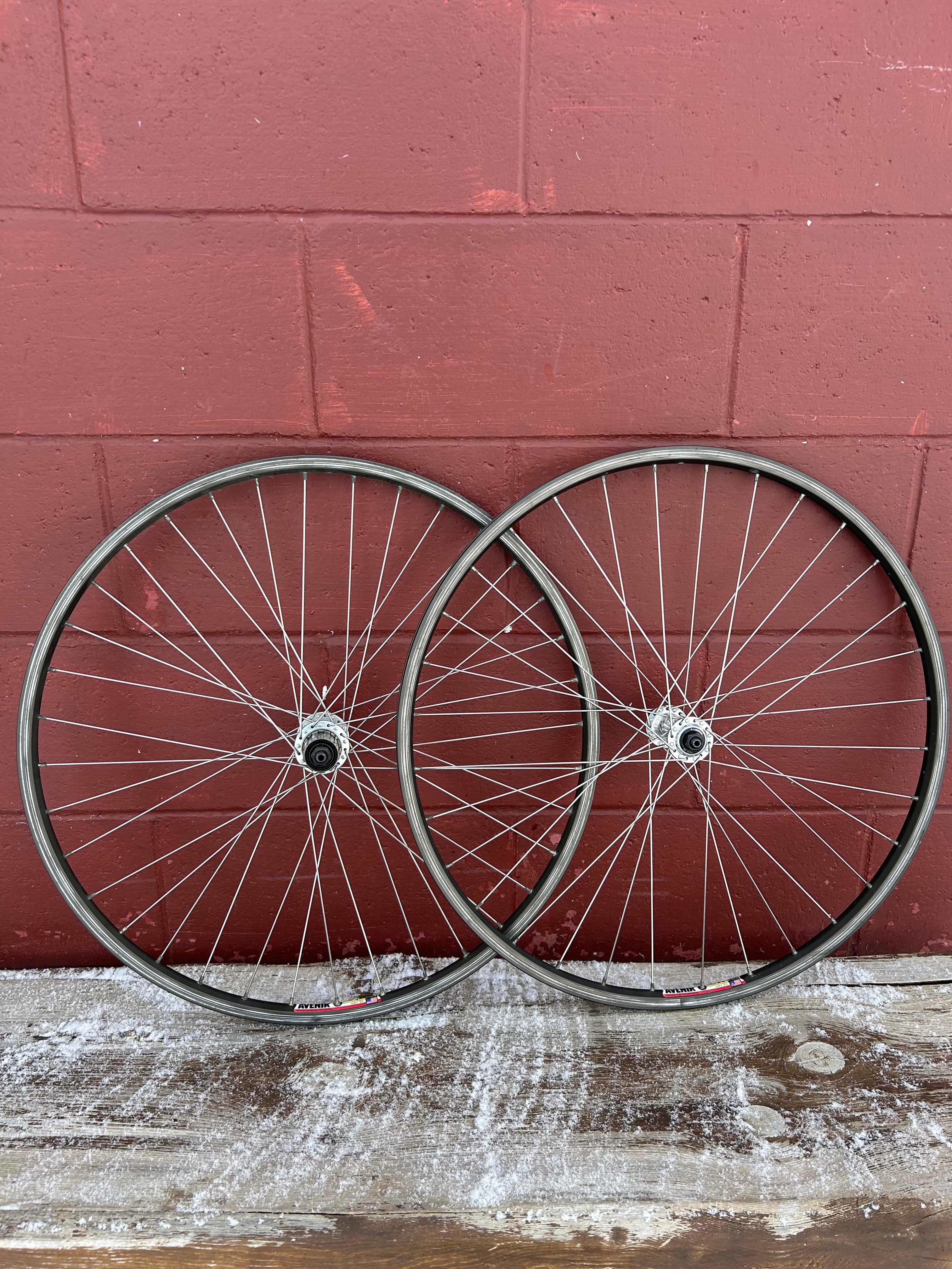 Avenir Duro 17 Deore DX M650 26 Inch Wheelset – Gringineer Cycles