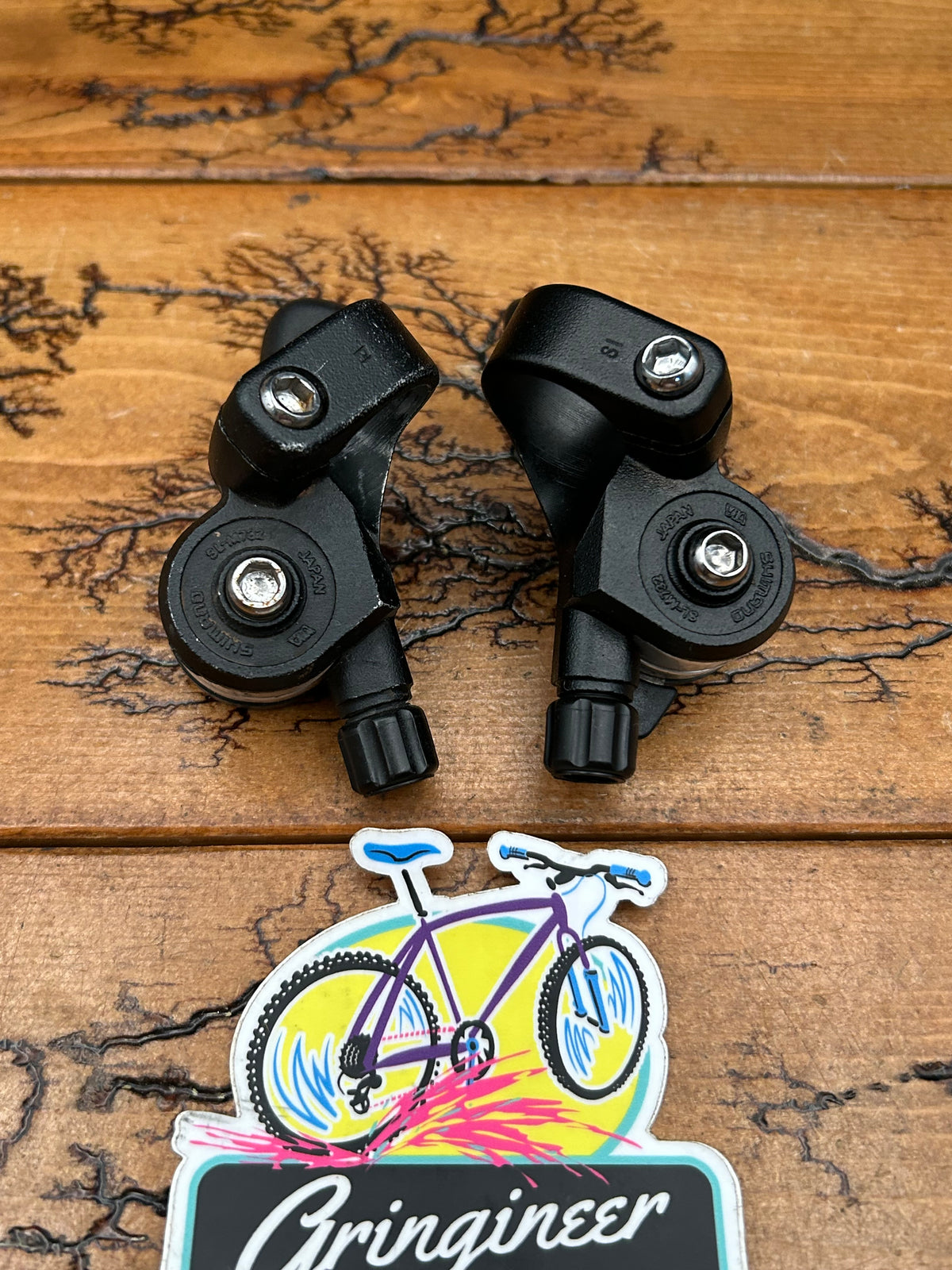 Shimano Deore XT SL-M732 7 Speed Thumb Shifters