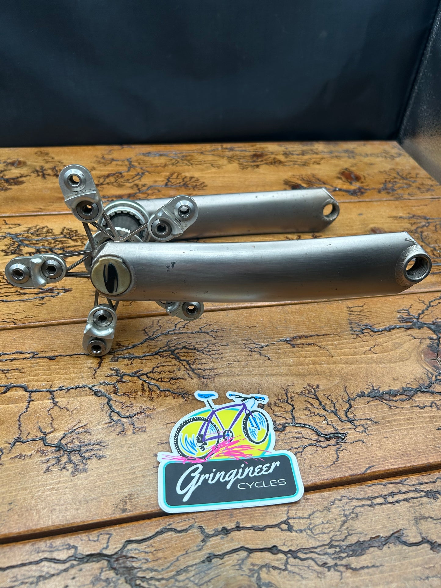 Sweet Wings 175mm Triple 110/74 BCD Crankset With Bottom Bracket