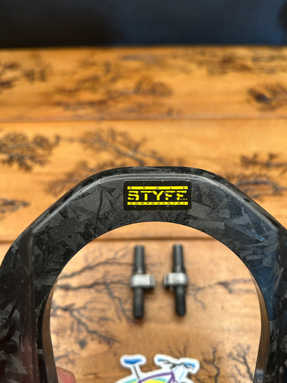 Styff Componentry Shock Bone 90G Carbon Fork Brace