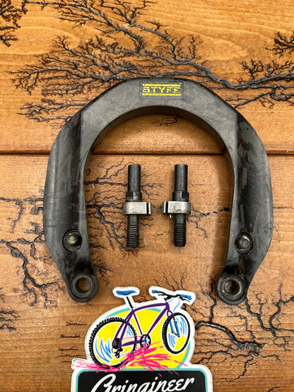 Styff Componentry Shock Bone 90G Carbon Fork Brace