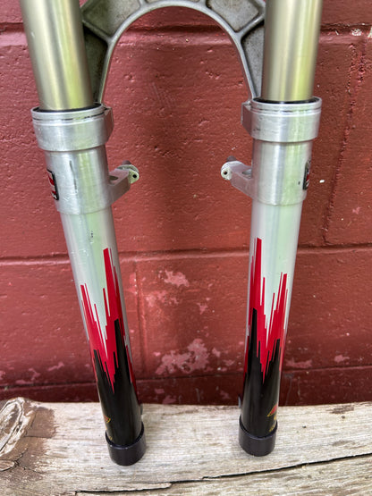Answer Manitou EFC 1 1/8 Inch 230mm Threadless Steerer 26" Suspension Fork