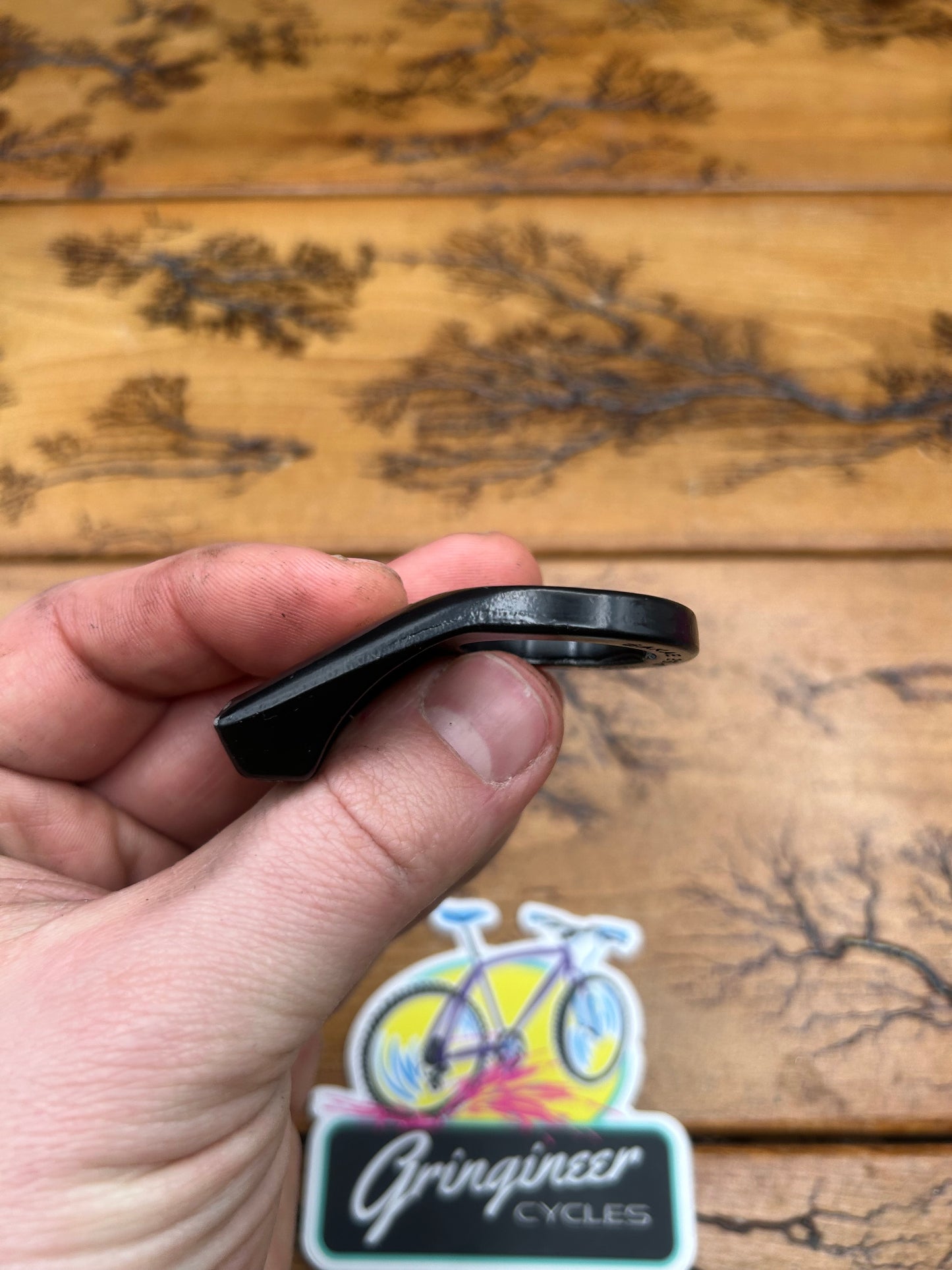 Sakae 1 Inch Threaded Cable Hanger Stop