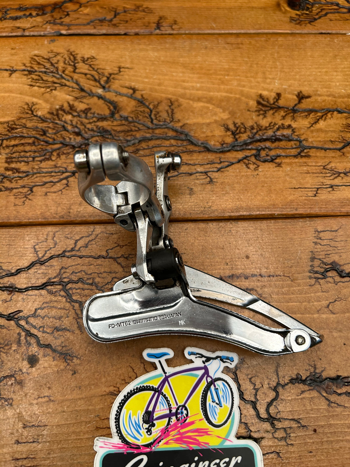 Shimano Deore FD-MT62 28.6mm Bottom Pull Front Derailleur