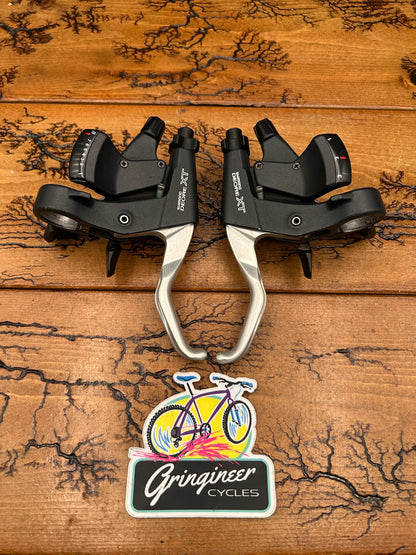 Shimano Deore XT ST-M739 3x8 Speed Shifters and Brake Levers