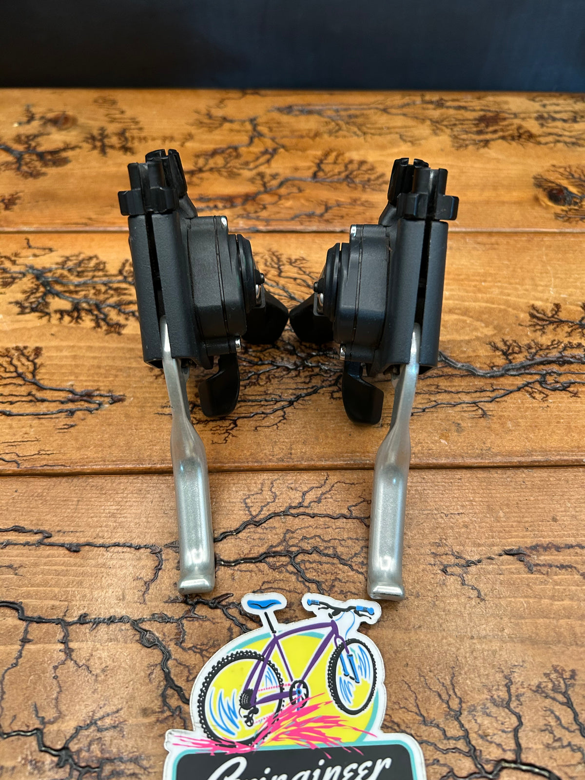 Shimano Deore XT ST-M739 3x8 Speed Shifters and Brake Levers