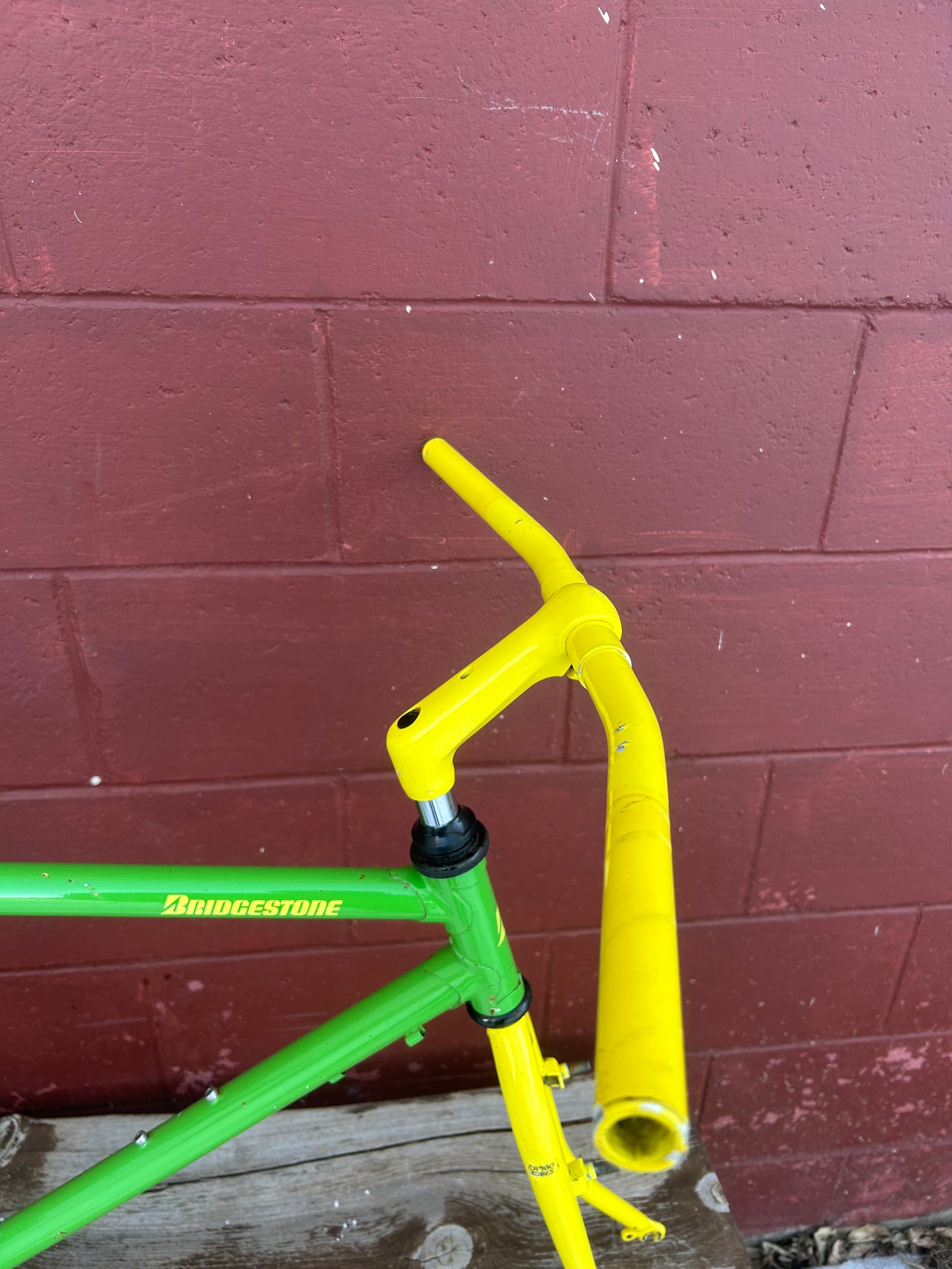 1987 19.5" Bridgestone MB-2 Frameset With Extras