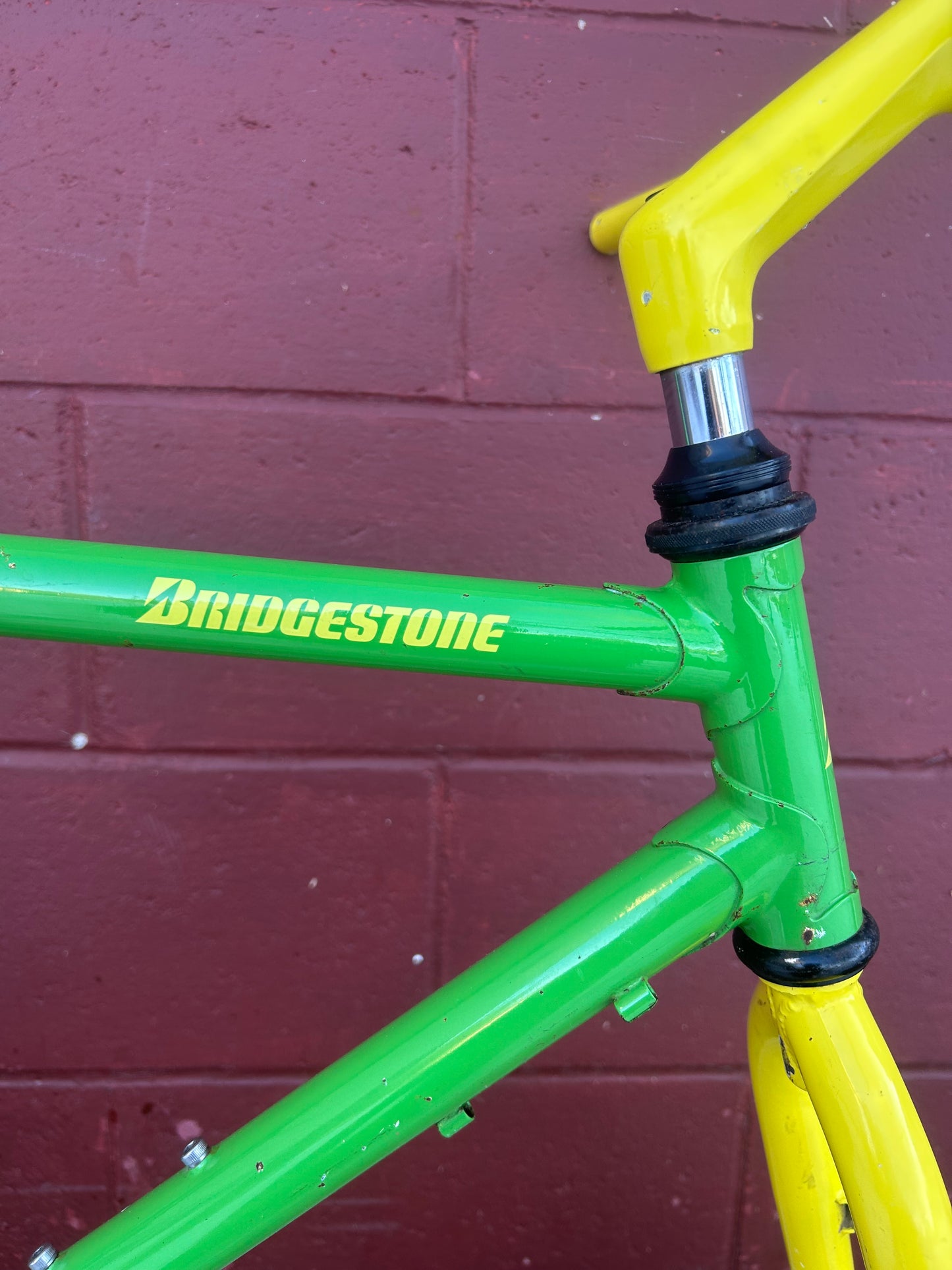 1987 19.5" Bridgestone MB-2 Frameset With Extras