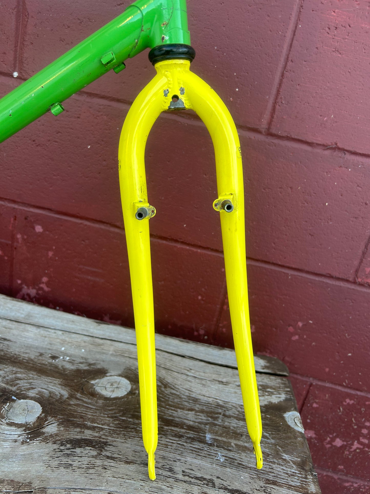 1987 19.5" Bridgestone MB-2 Frameset With Extras