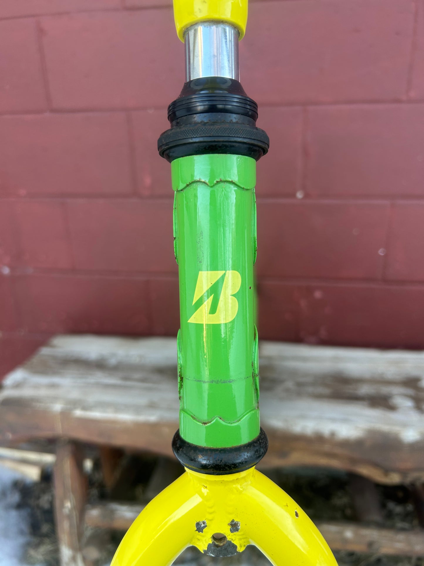 1987 19.5" Bridgestone MB-2 Frameset With Extras