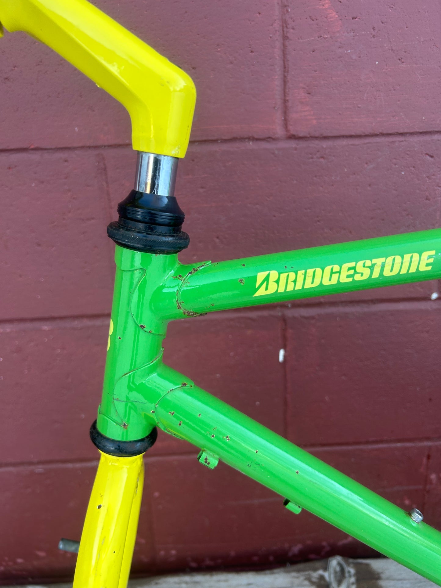 1987 19.5" Bridgestone MB-2 Frameset With Extras