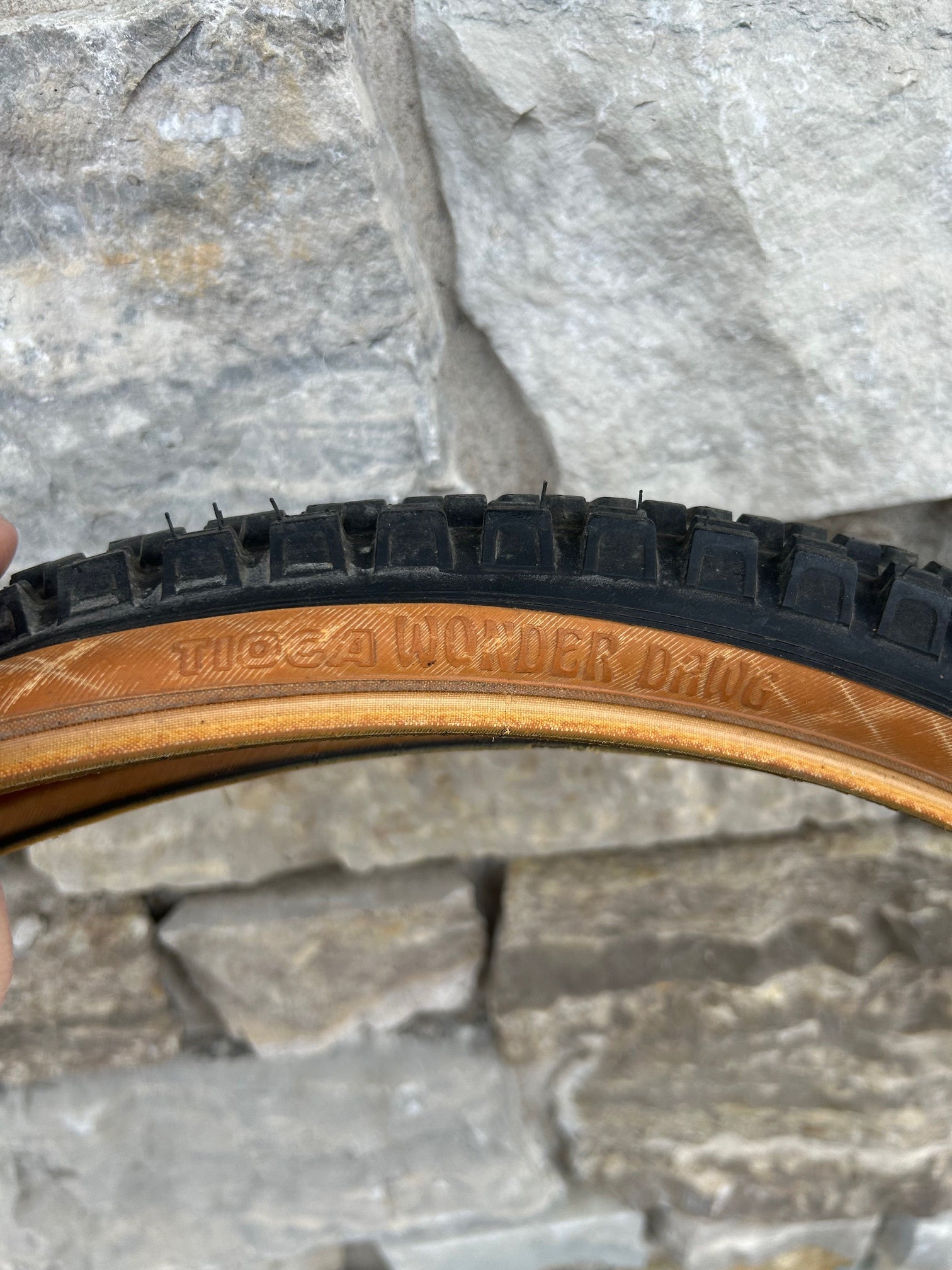 Tioga Wonder Dawg 26x1.95 Tire Set – Gringineer Cycles