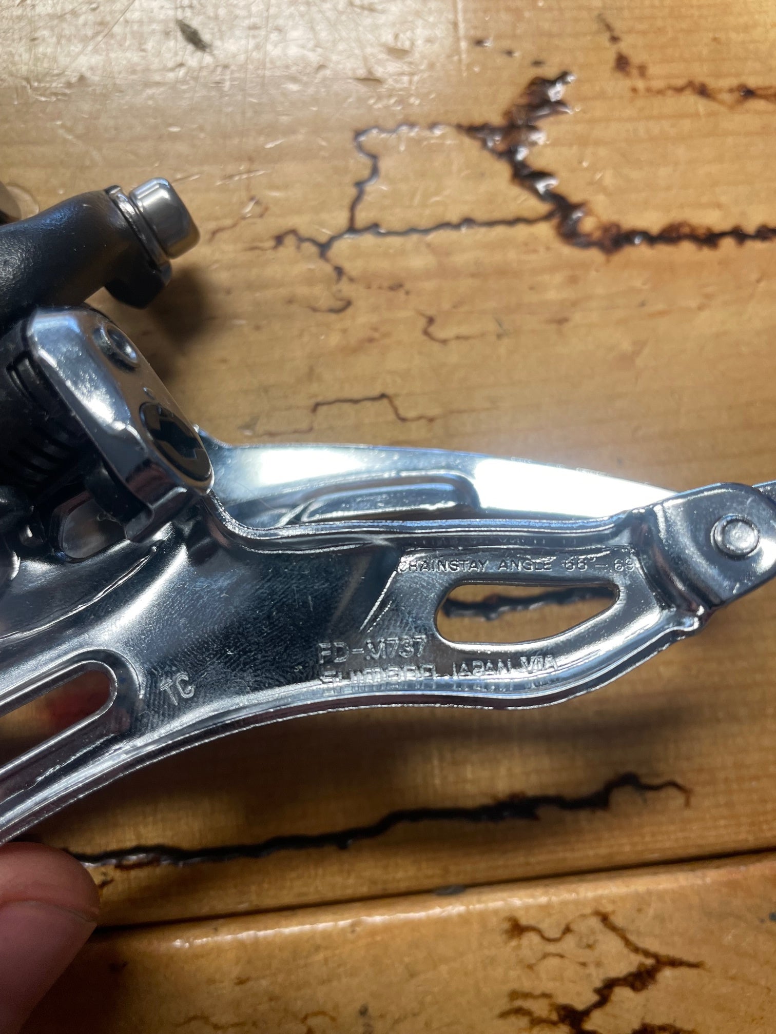 Shimano Deore XT FD-M737 28.6mm Top Pull Front Derailleur NOS