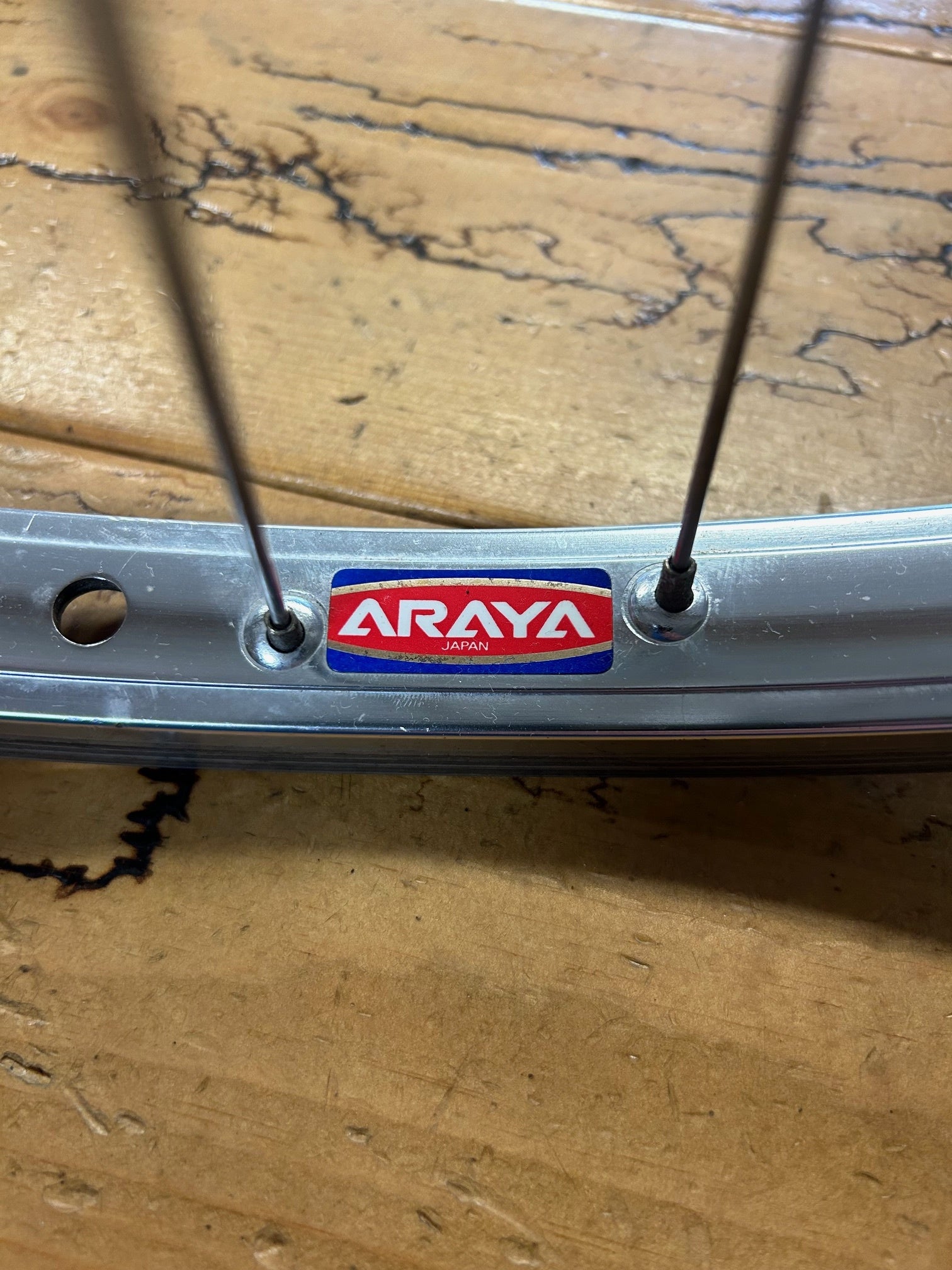 Araya 7X Shimano Deore XT M700 HB-MN72 26