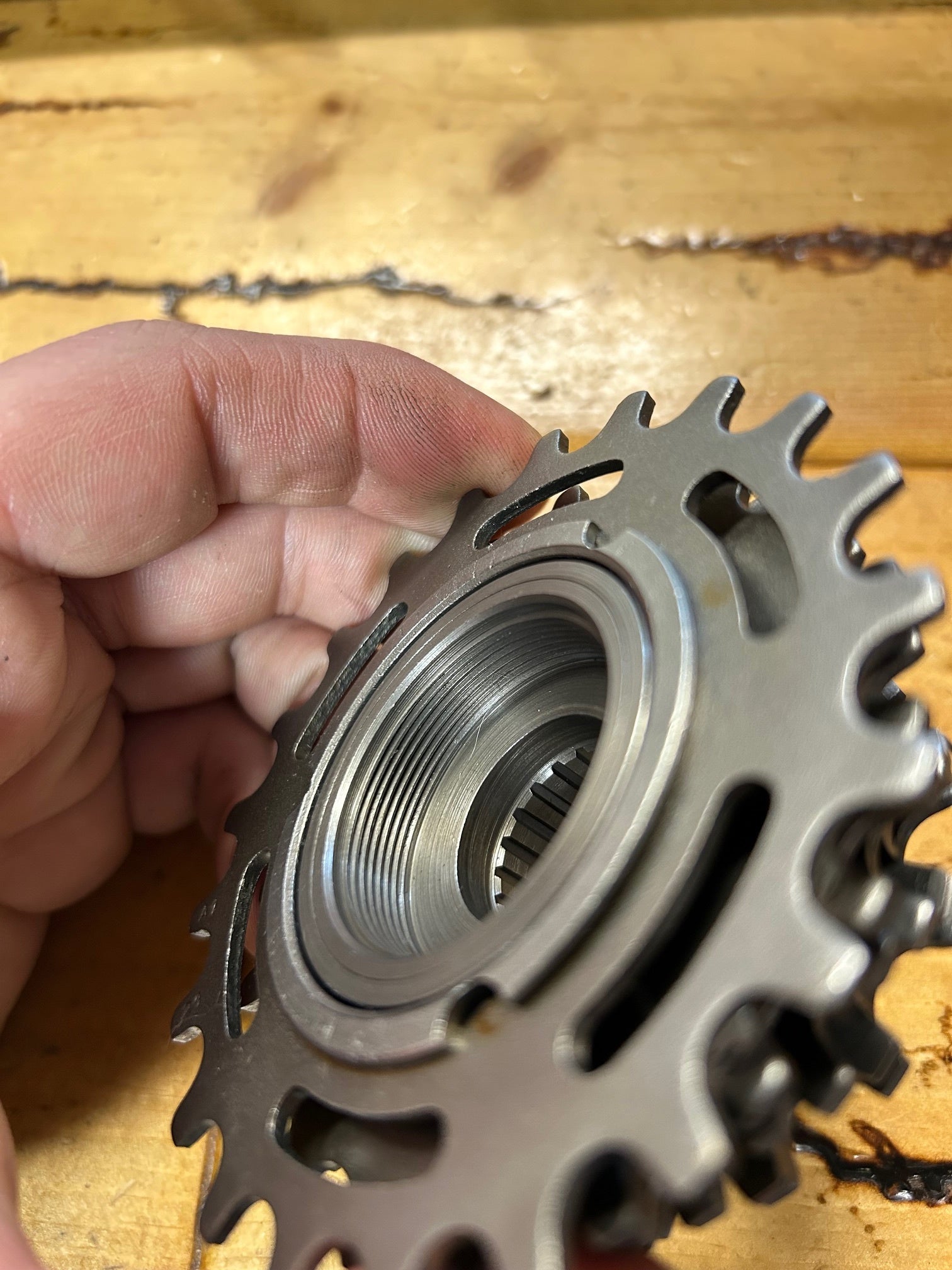 AOE06139　REGZA Regina Extra 6 Speed 15-21 Freewheel NOS – Gringineer Cycles