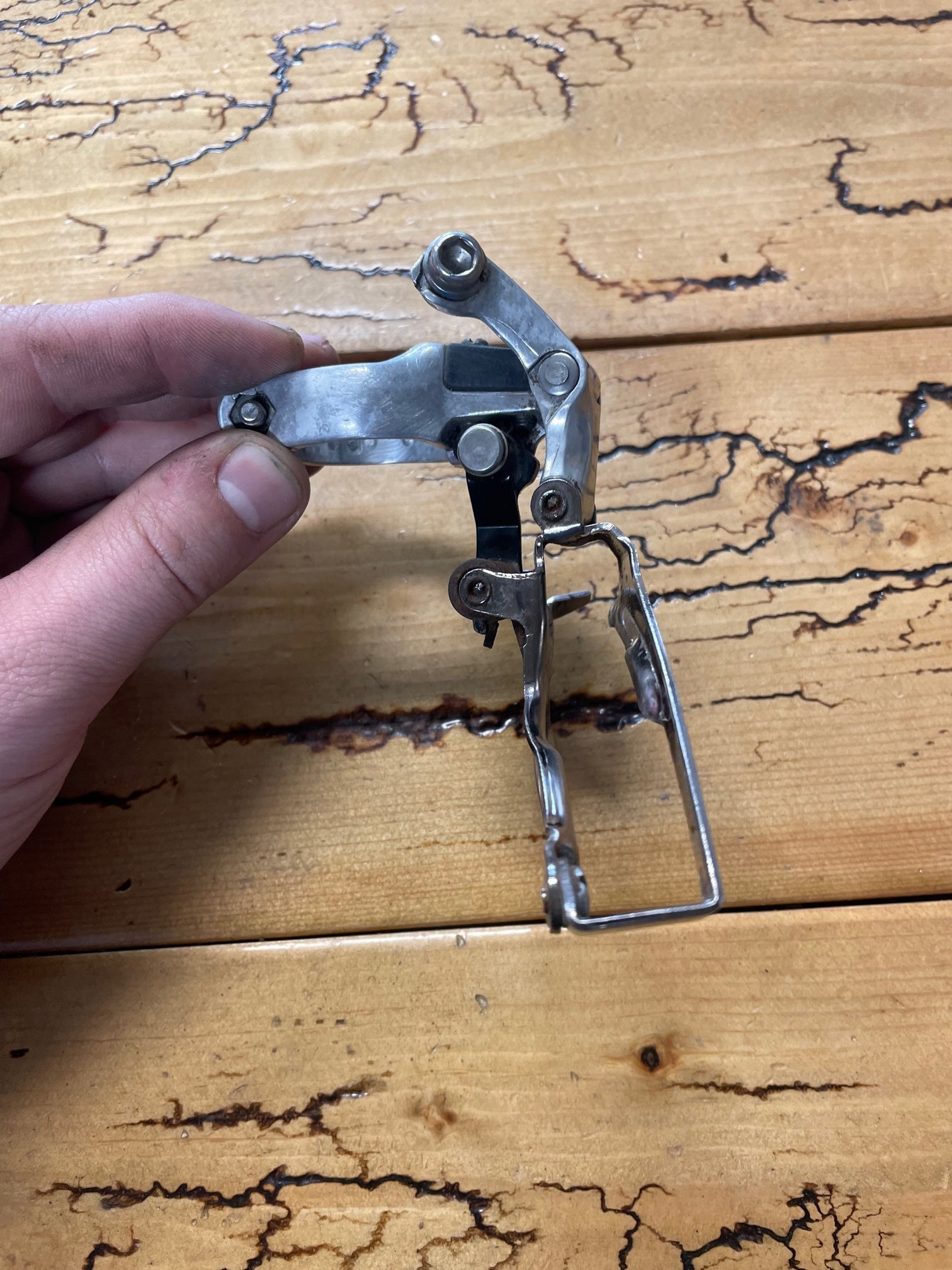 VINTAGE MTB SHIMANO STX FD-MC32 FRONT DERAILLEUR VINTAGE MTB SHIMANO STX FD-MC32 FRONT DERAILLEUR