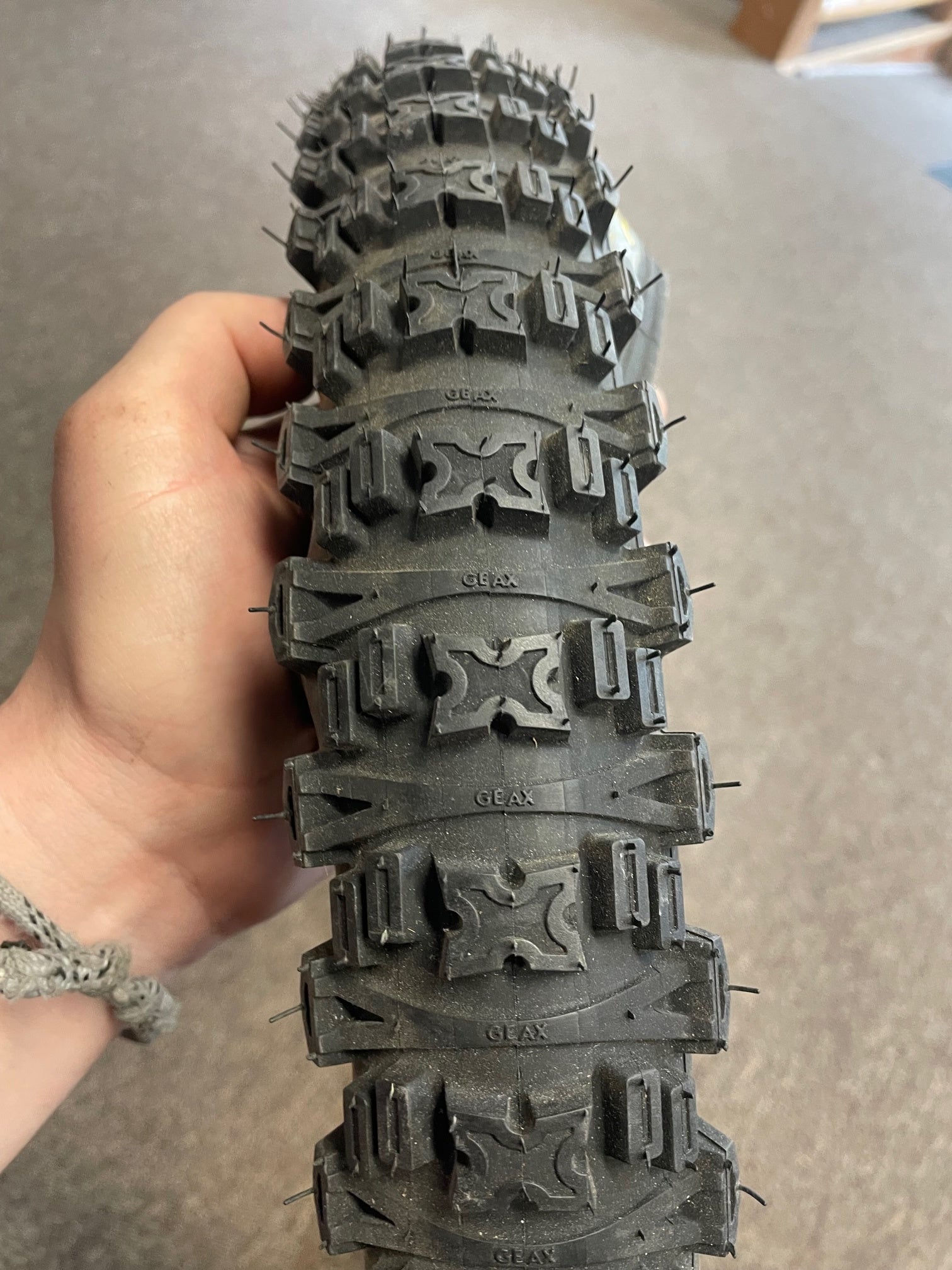 Geax Lobo Max Loco 26x2.5 Tire NOS – Gringineer Cycles