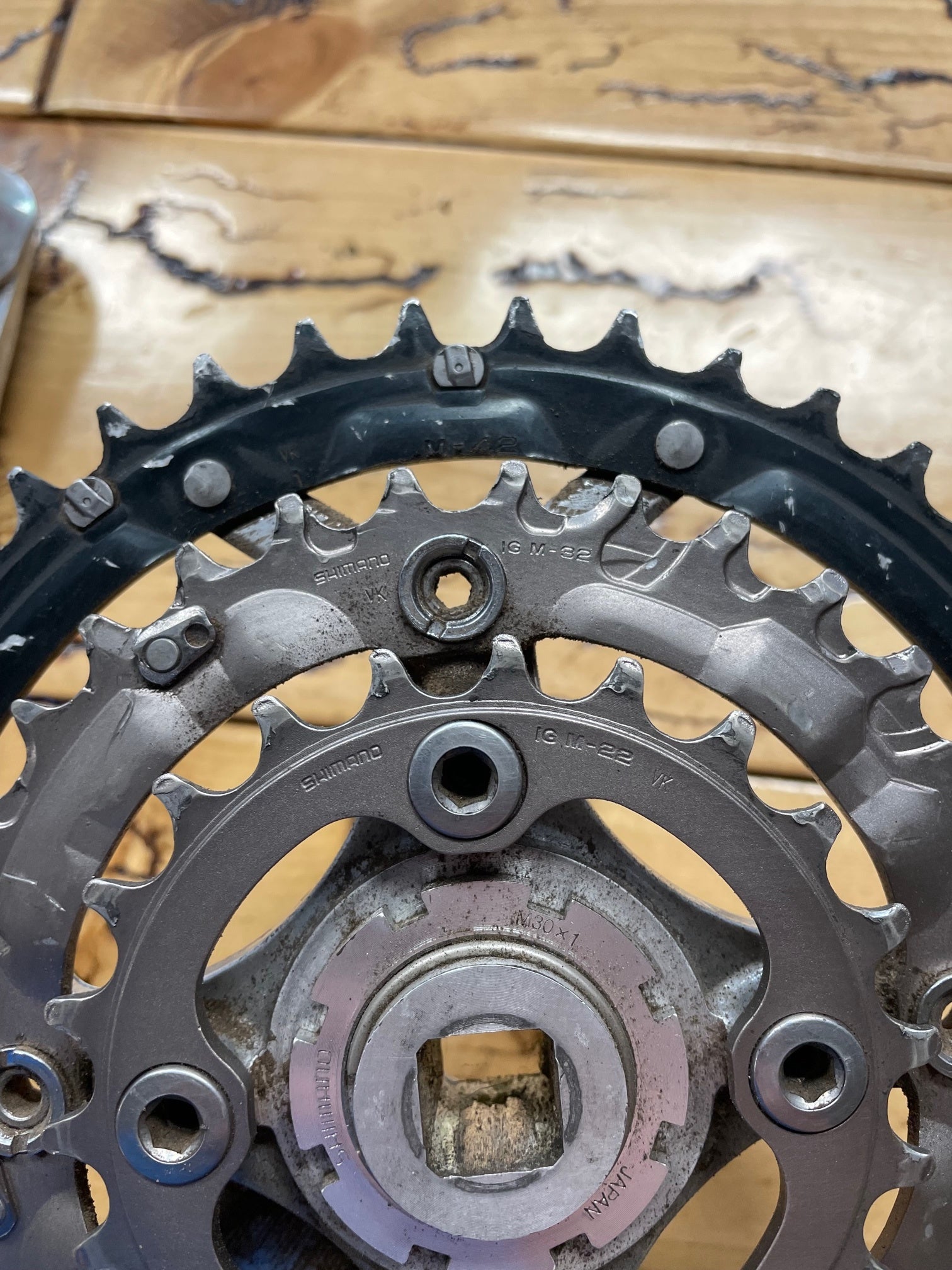 Shimano Deore LX FC-M569 175mm 42/32/22 Crankset – Gringineer Cycles