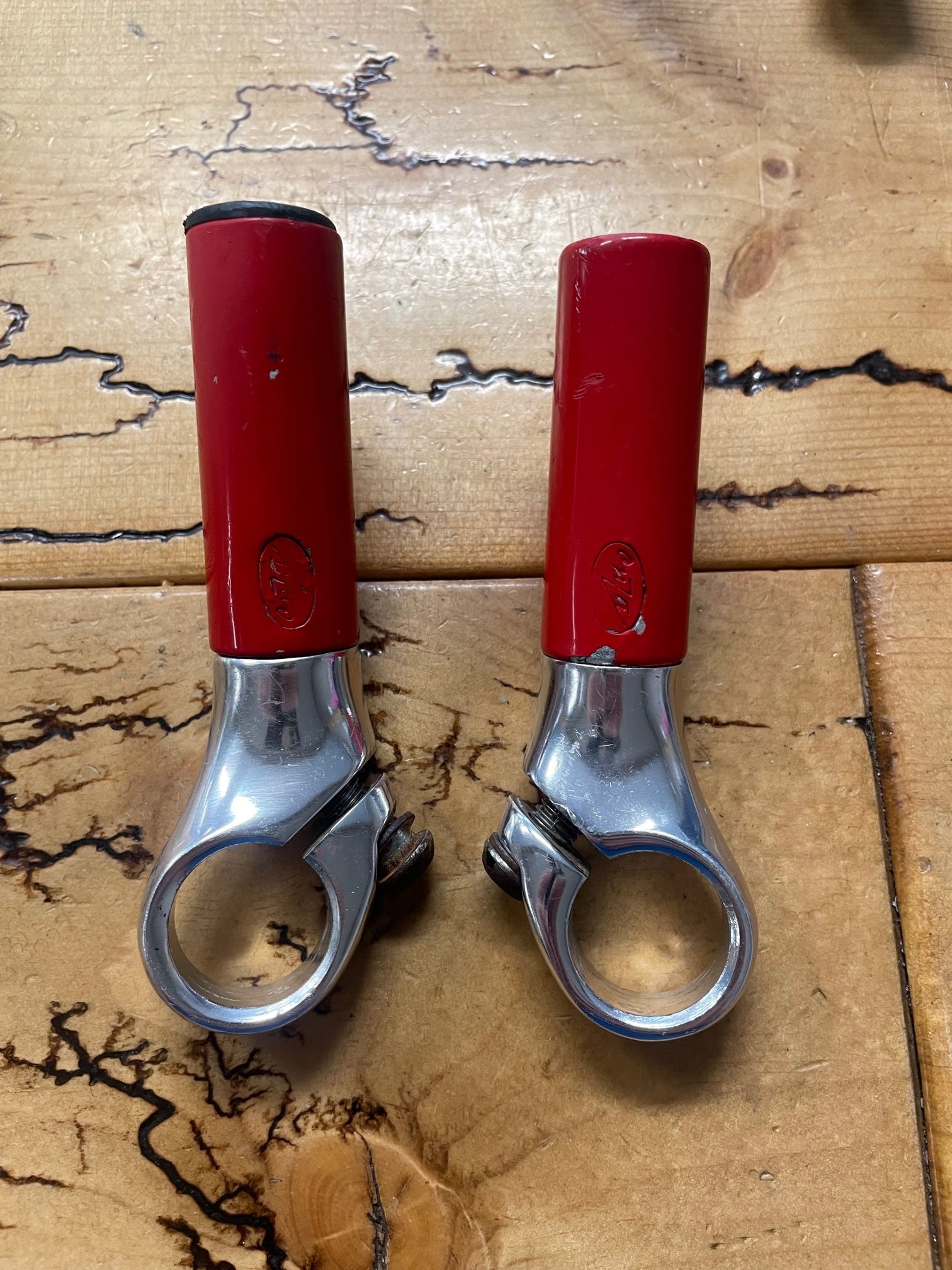 Onza Short Red Bar Ends – Gringineer Cycles