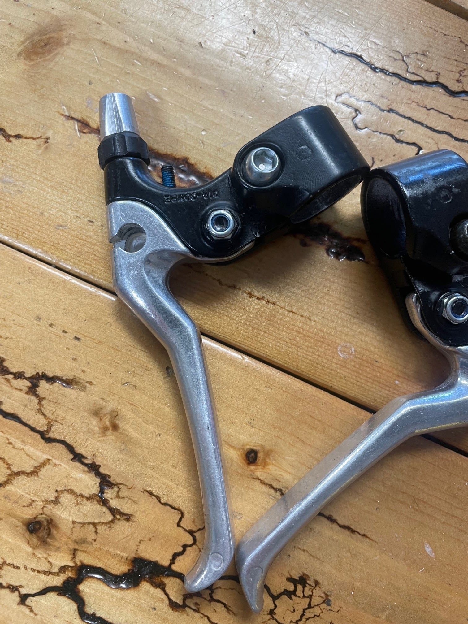 Suntour XC Expert Brake Levers – Gringineer Cycles