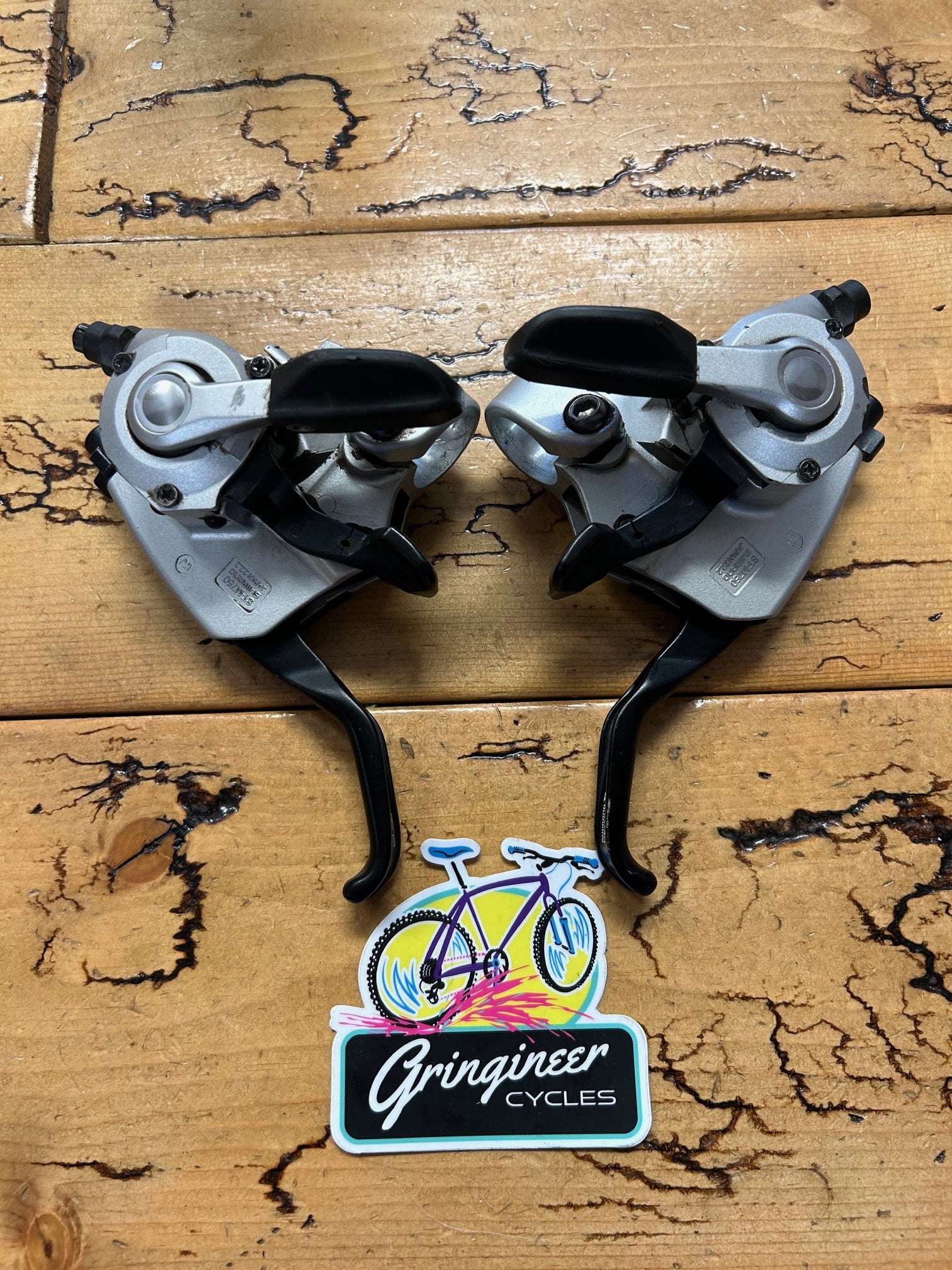 Shimano Deore XT ST-M750 9x3 Shifter / Brake Levers Set