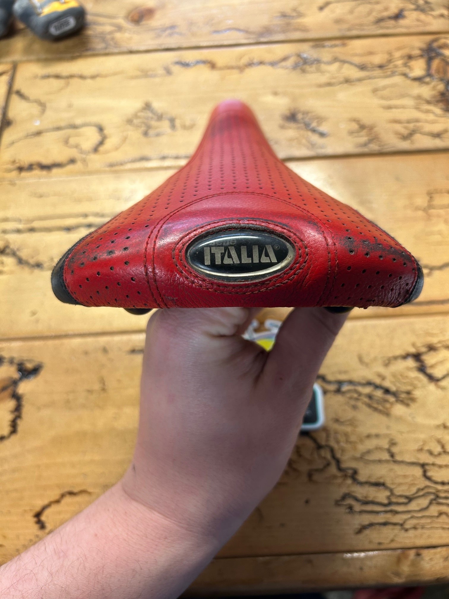 Selle Italia Flite Red / Black Saddle – Gringineer Cycles