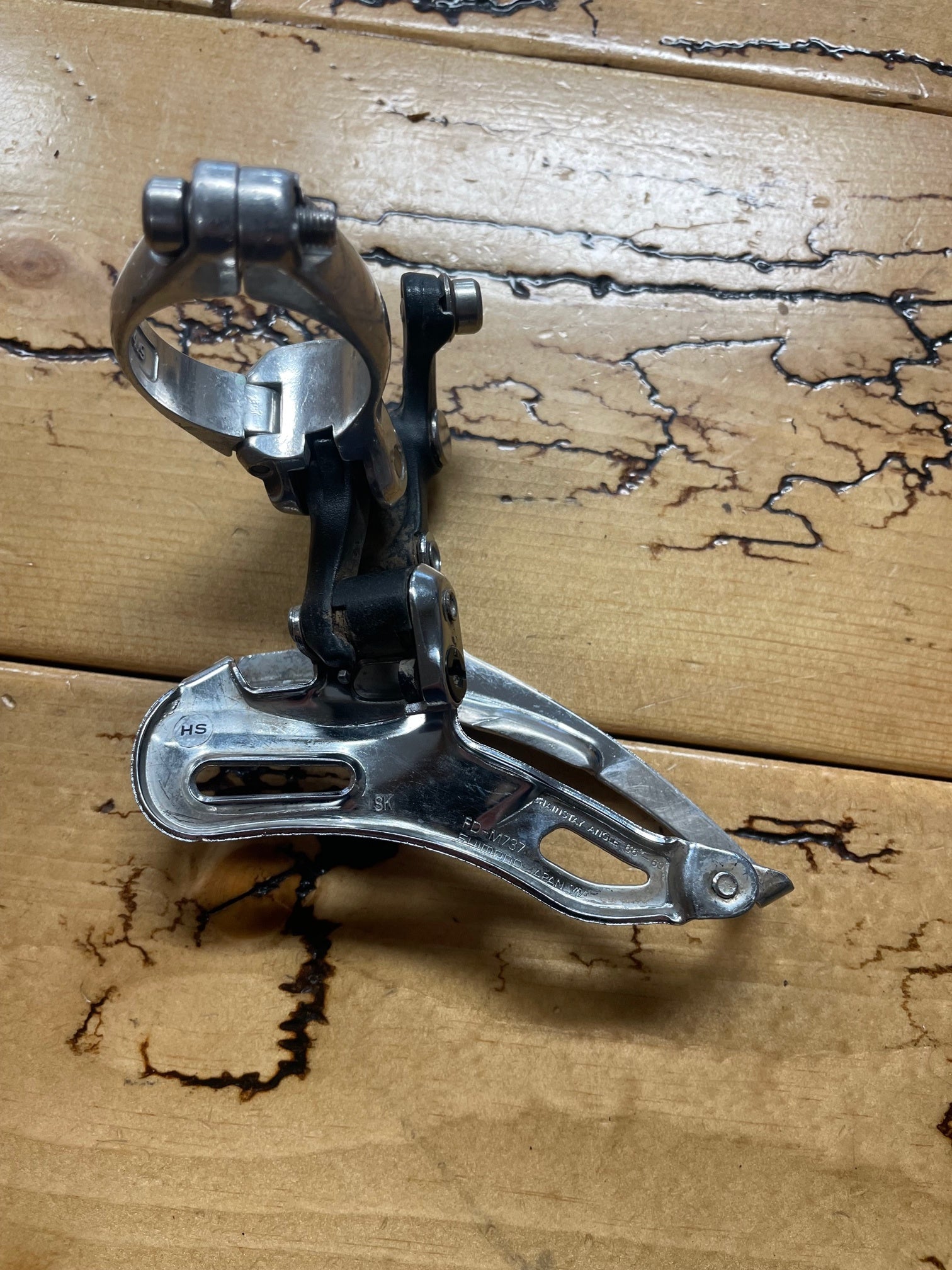Shimano Deore XT FD-M737 34.9mm Clamp Bottom Pull Front Derailleur