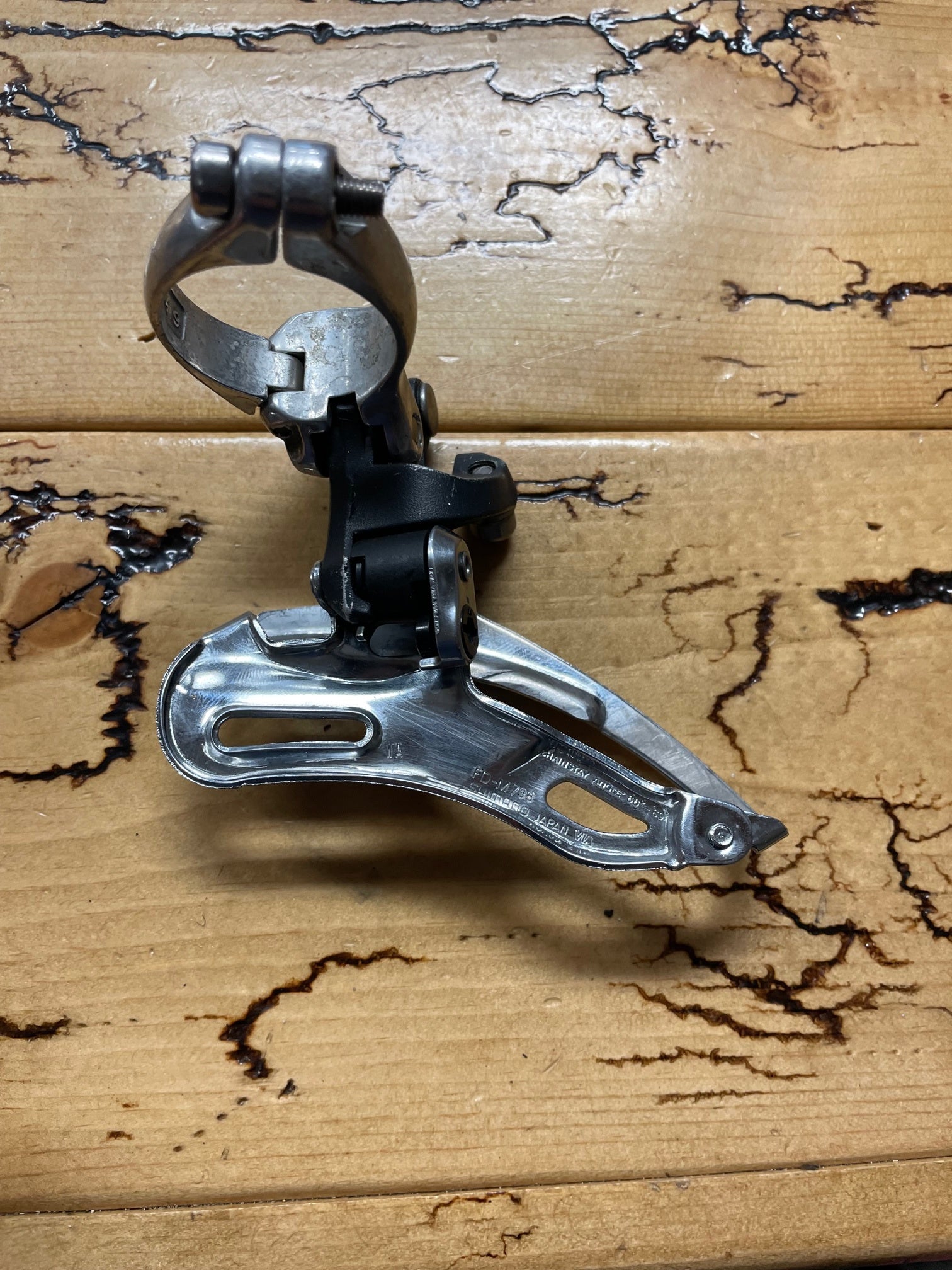 Shimano Deore XT FD-M738 34.9mm Top Pull Front Derialleur