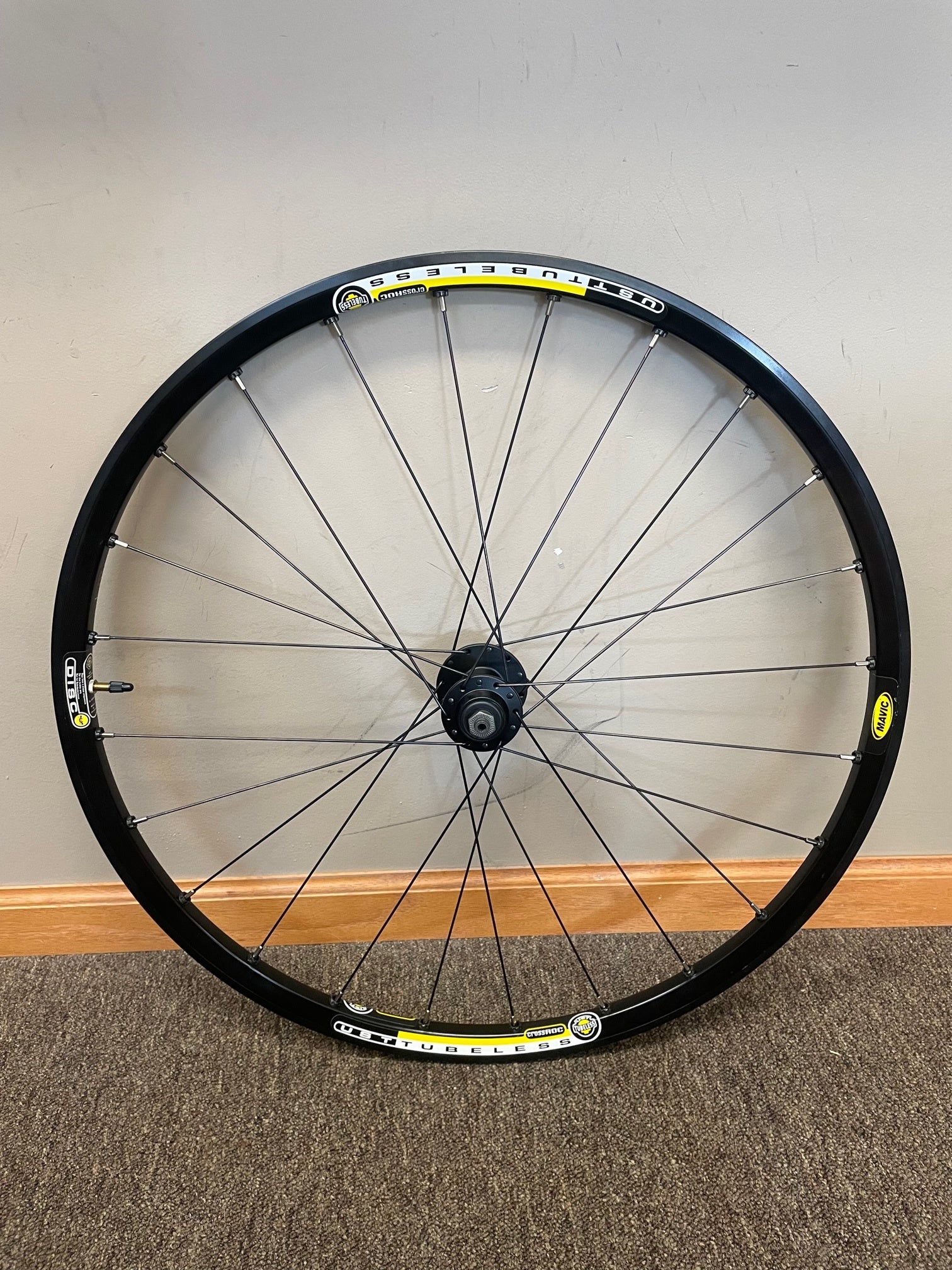 Mavic Crossroc UST Tubeless QR 6 Bolt Disc 26 Inch Wheelset NOS