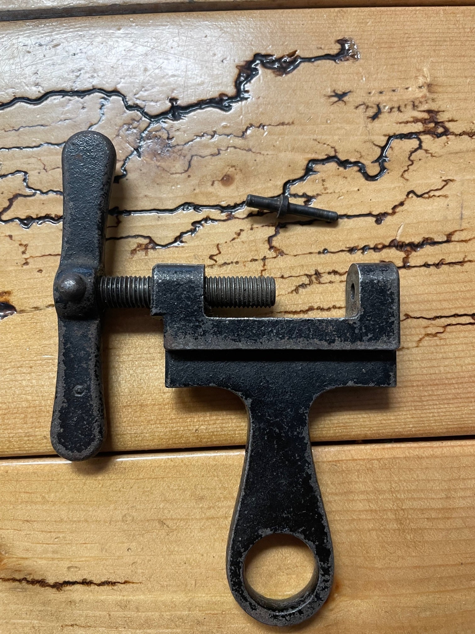 ELDI 117 Chain Breaker Tool – Gringineer Cycles