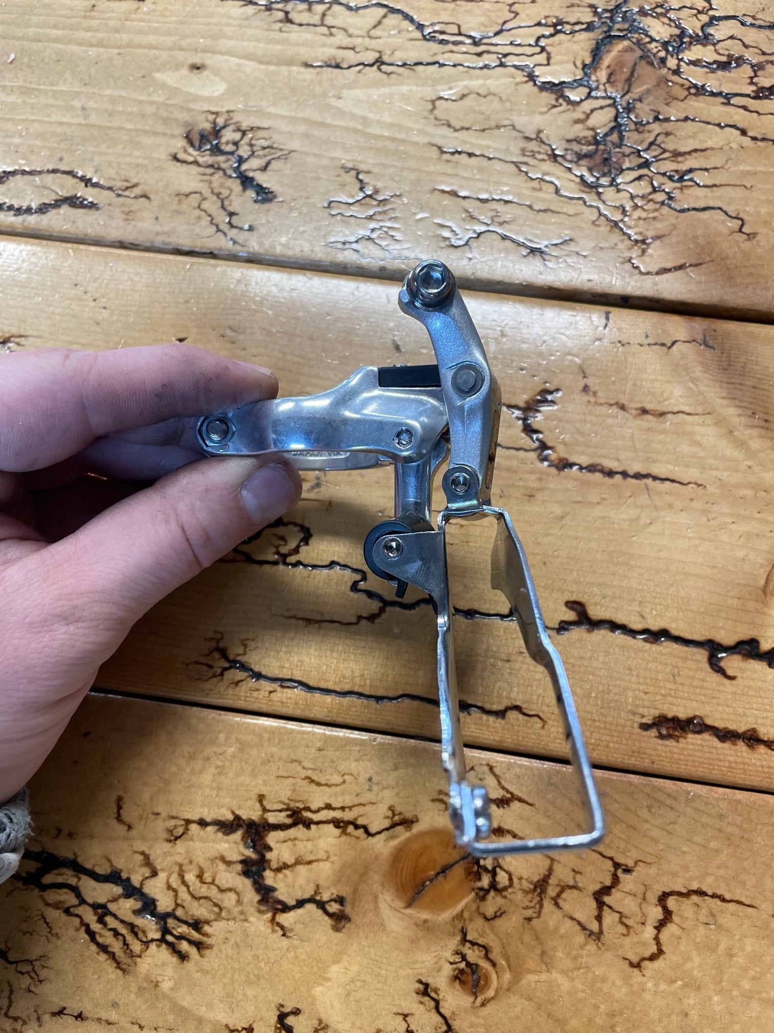 Dérailleur avant Shimano Deore DX FD-M650 Nos 31.8 Specialized Dérailleur avant Shimano Deore DX FD-M650 Nos 31.8 Specialized